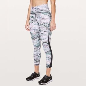 Lululemon Springscape Multi Obsidian Train Times Activewear Pant 25" Women’s 4